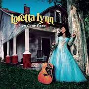 The lyrics FAMILY TREE of LORETTA LYNN is also present in the album Van lear rose (2004)