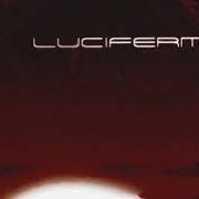 The lyrics LA LUNA E NON OLTRE of LUCIFERME is also present in the album Di luce e ombra (2001)