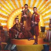 The lyrics LUCKY STARS of TAKE THAT is also present in the album Wonderland (2017)