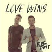 The lyrics GIRLS LOOK HOT IN TRUCKS of LOVE AND THEFT is also present in the album Love and theft