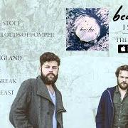 The lyrics AGAPE of BEAR'S DEN is also present in the album Islands (2014)