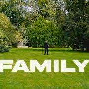 The lyrics FAMILY of AZET is also present in the album Family & money (2024)