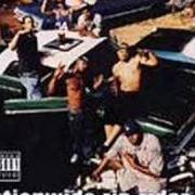 The lyrics DAYS OF OLD of CRIPS is also present in the album Nationwide rip ridaz ii: betrayed (1998)