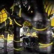 The lyrics THIS UNAVOIDABLE THING BETWEEN US of EVERMORE is also present in the album Dreams (2004)