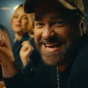 The lyrics SUMMER OF US of LEE BRICE is also present in the album Drinkin' buddies (2025)