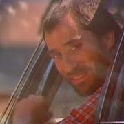 The lyrics GOD BLESS THE U.S.A. of LEE GREENWOOD is also present in the album American patriot (1992)